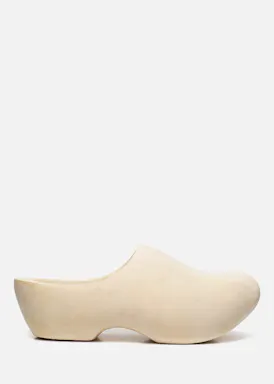 Gevavi VV Houten Klomp geschuurd